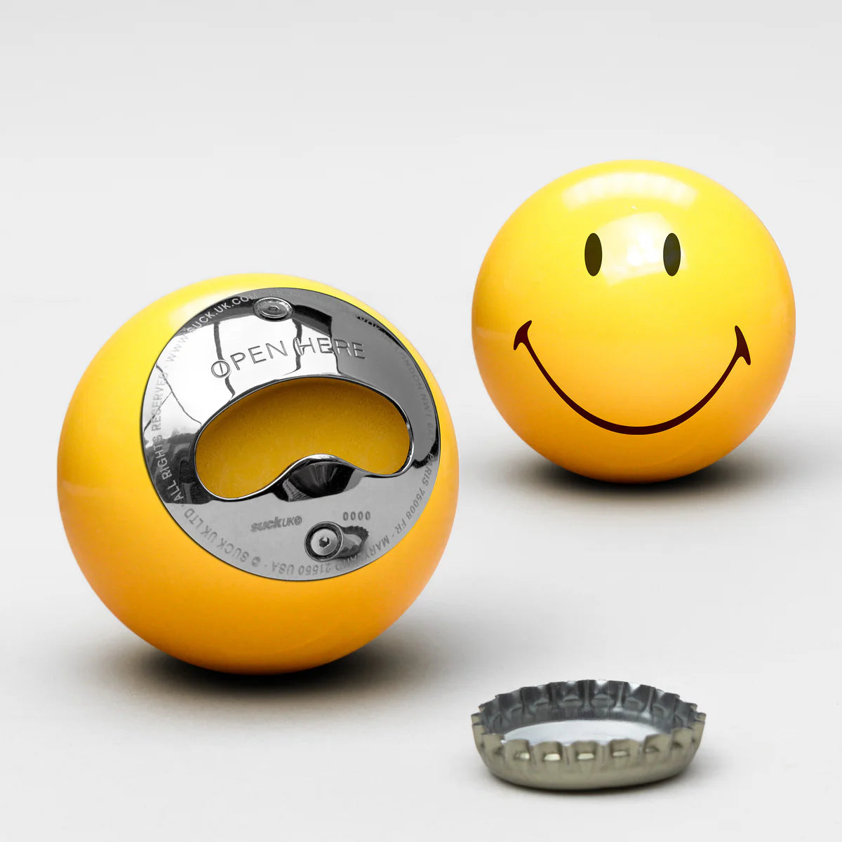 Smiley Bottle Opener – ikonischer Flaschenöffner von Suck UK