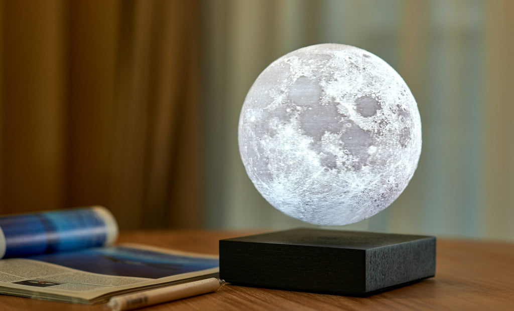Gingko Design - Smart Moon Lamp