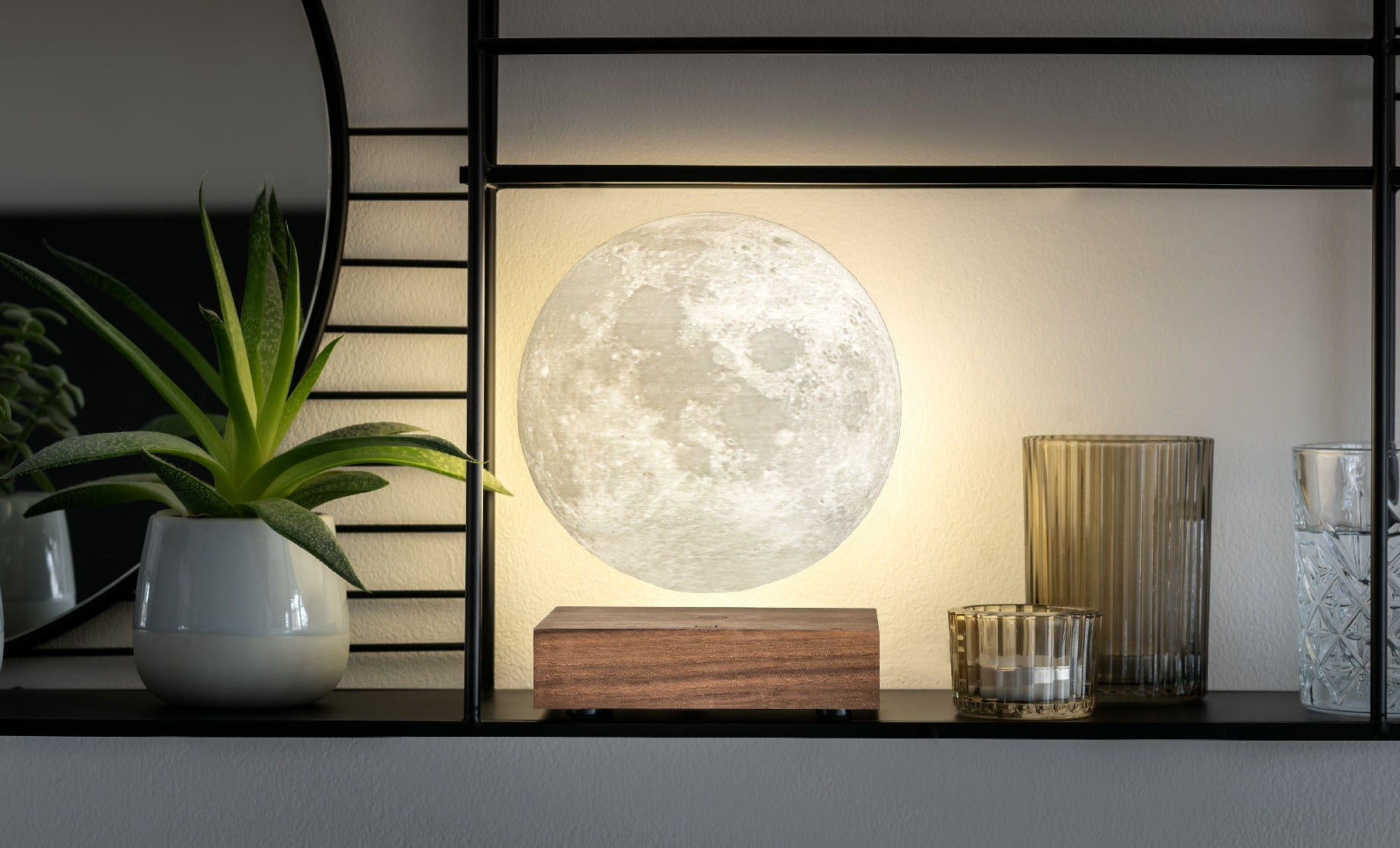 Gingko Design - Smart Moon Lamp