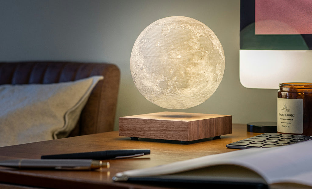 Gingko Design - Smart Moon Lamp