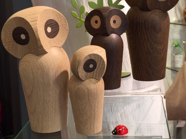 Architectmade Owl – iconic wooden figure with rotatable head