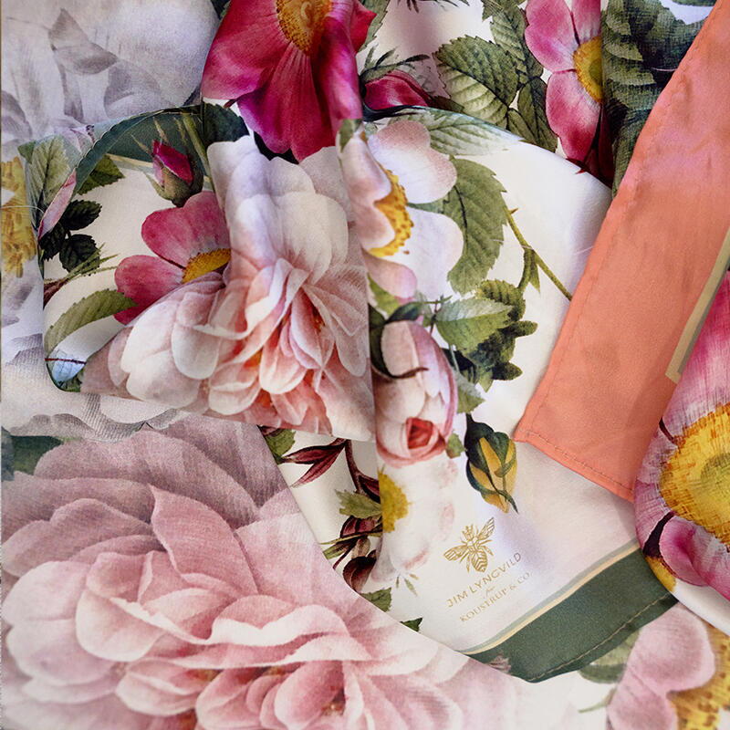Tischdecke - Koustrup & Co. - Rose Flower Garden - 145x220cm - 100% Leinen - Design Jim Lyngvild