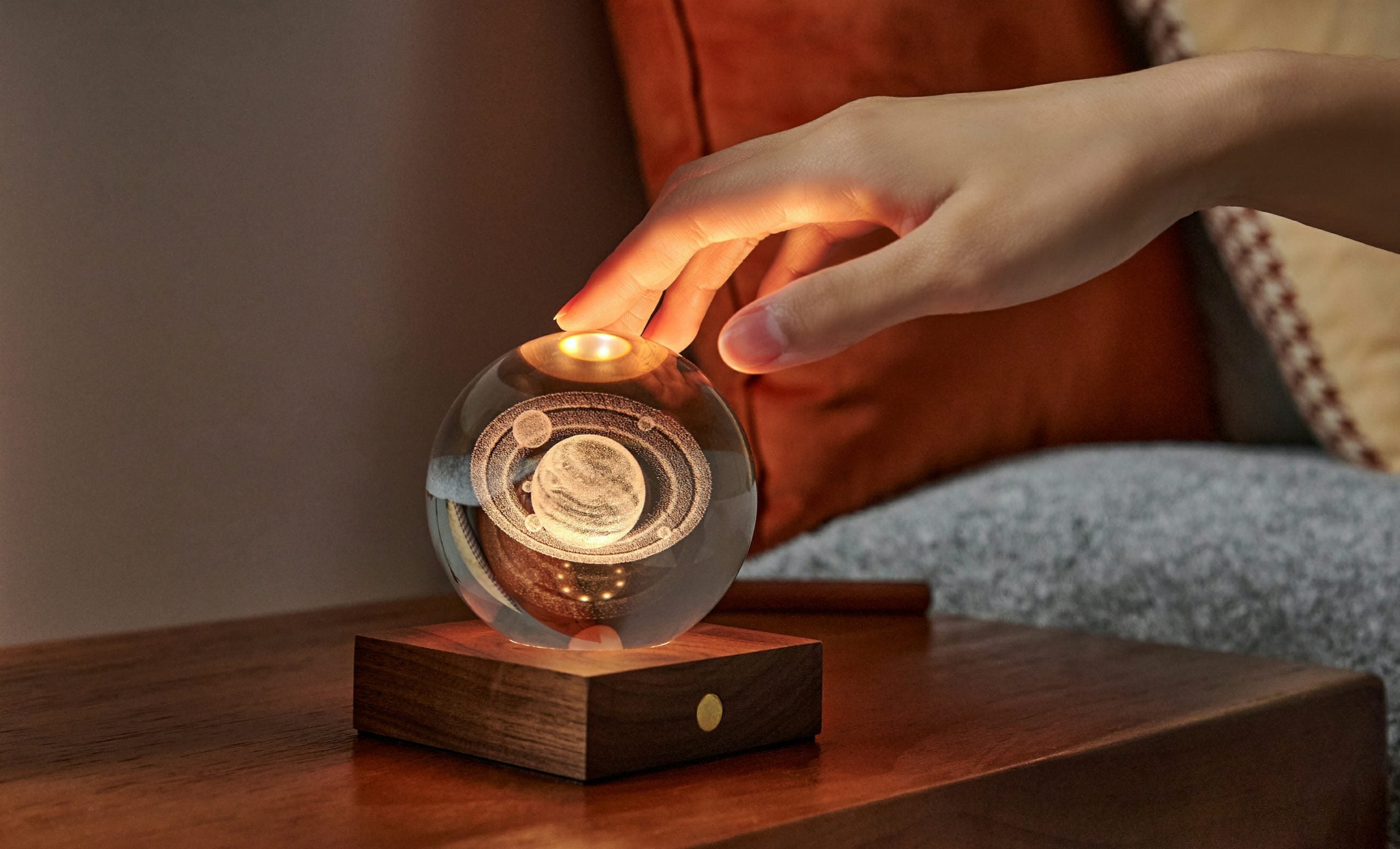 Gingko Design - Amber Crystal Light – Decorative LED Crystal Lamp