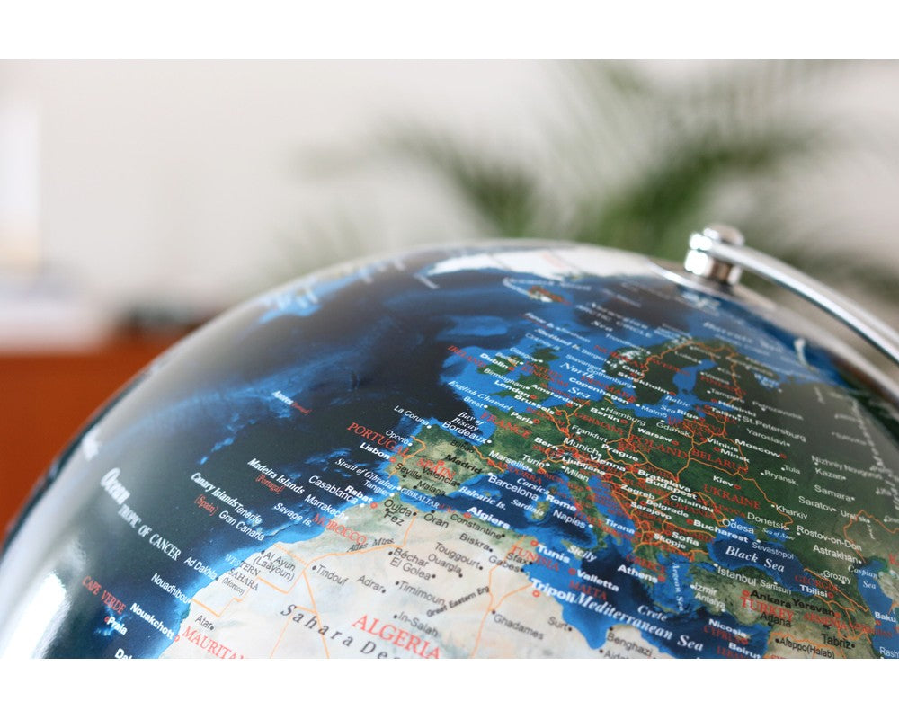 Globus med lys – City Lights | oplyst natteglobe