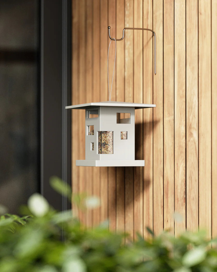 Umbra Bird Café – Modernes Vogelhäuschen für den Garten